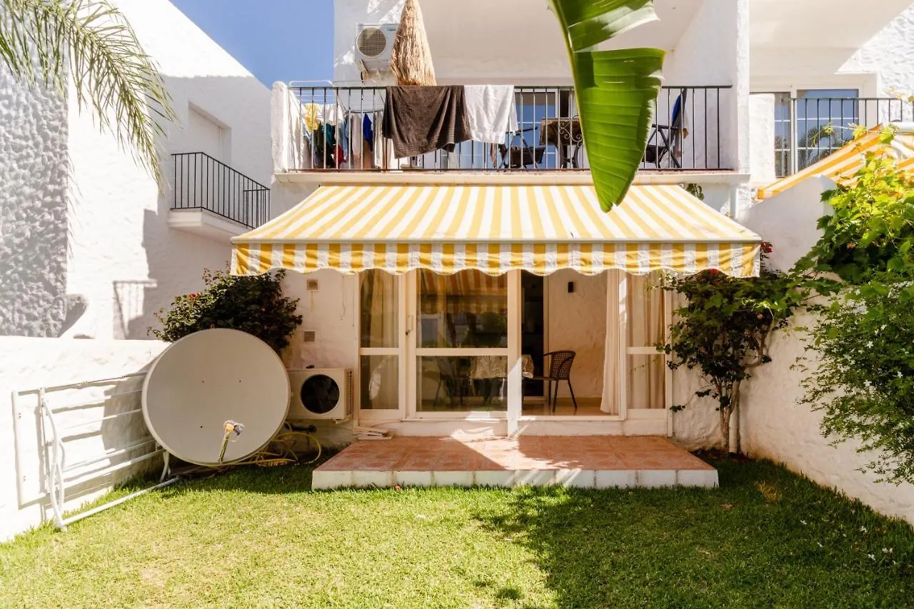 Apartamento Confortable Urbanizacion El Paraiso Estepona Apartment