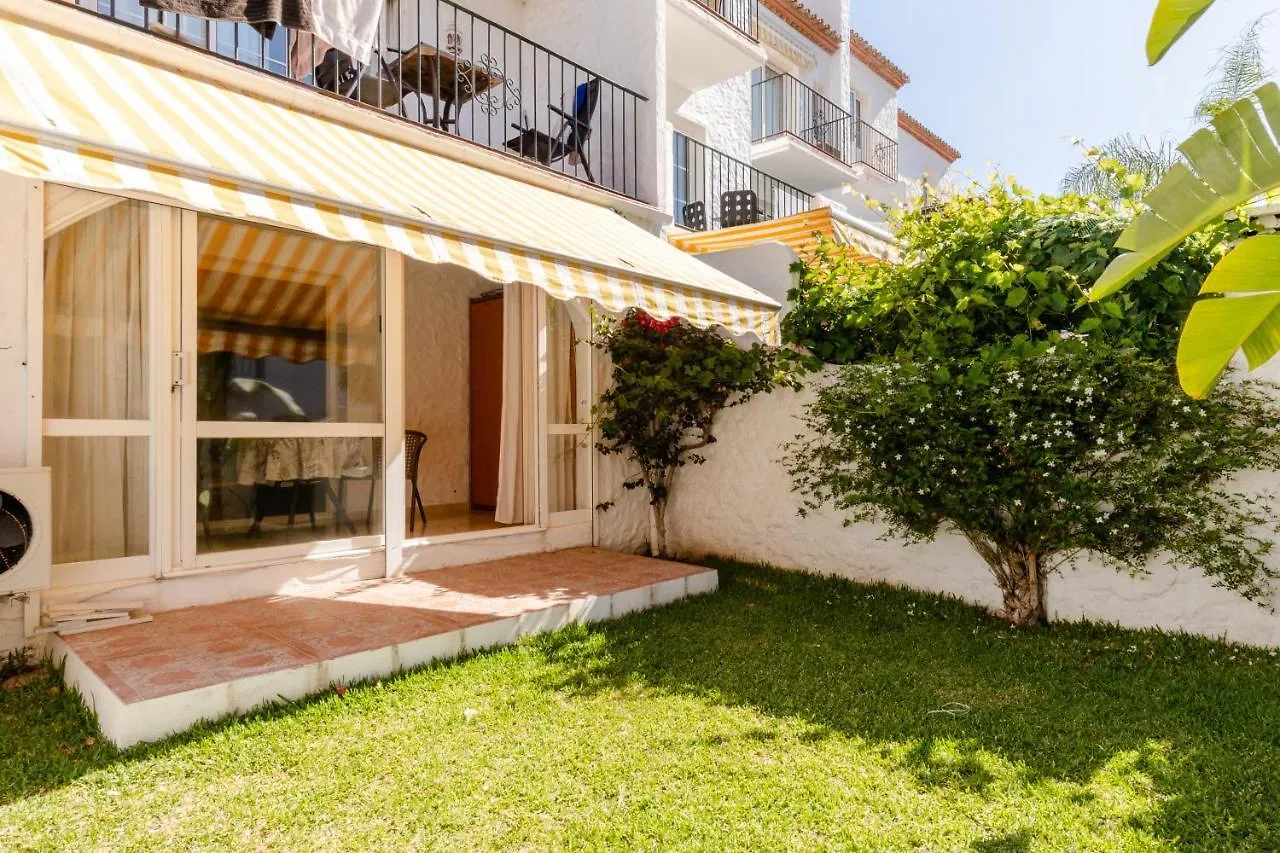 Apartment Apartamento Confortable Urbanizacion El Paraiso Estepona Spain